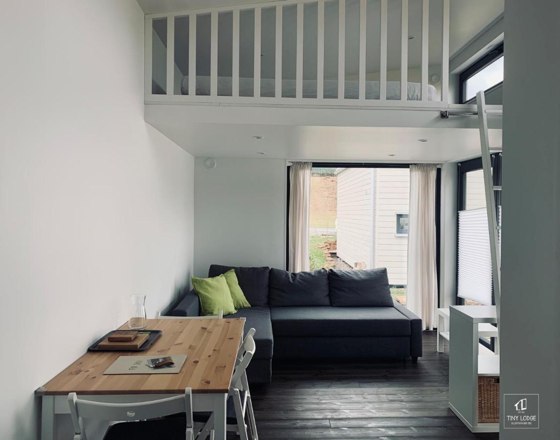 Tinylodge Am Ellertshaeuser See Stadtlauringen Esterno foto