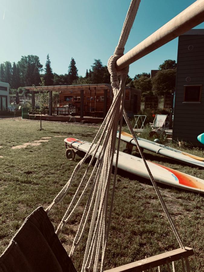 Tinylodge Am Ellertshaeuser See Stadtlauringen Esterno foto